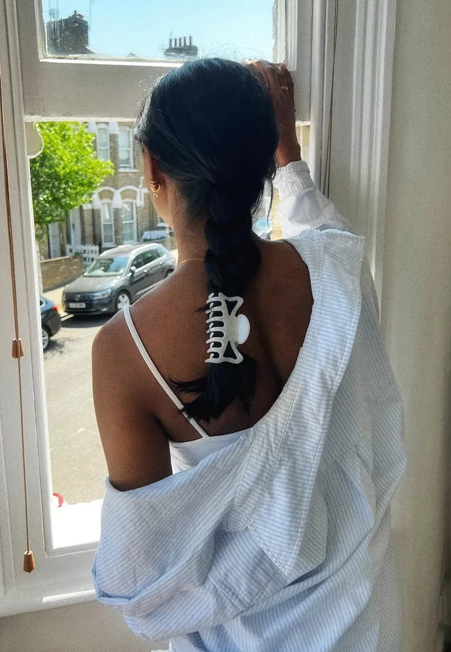 Buttermilk Accessories Kaf in Classic Pearl